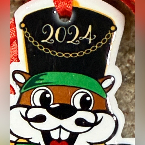 Buc-ee's Bucees Nutcracker Ornament Ceramic New - Picture 2 of 3